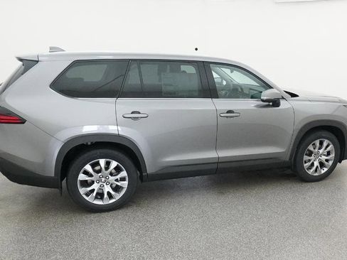 New 2026 Toyota Grand Highlander Limited image 11