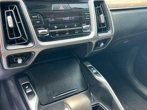Certified 2023 Kia Sorento X-Line EX AWD/4WD image 23