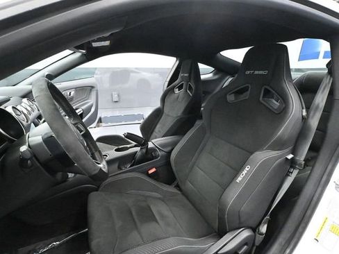 Used 2018 Ford Mustang Shelby GT350 w/ Electronics Package image 24