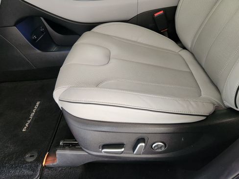 Used 2024 Hyundai Palisade SEL w/ Premium Package FWD image 30