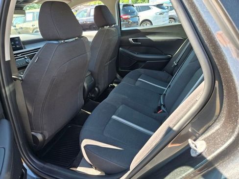 Used 2025 Hyundai Sonata SEL FWD image 12