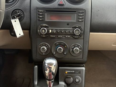 Used 2009 Pontiac G6 Sedan image 15