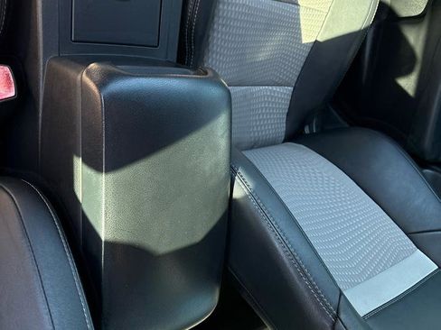 Used 2013 Toyota Camry SE image 23