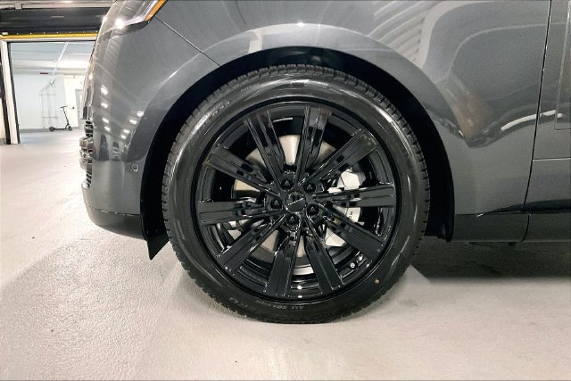 New 2026 Land Rover Range Rover SE AWD/4WD image 10
