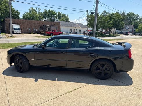 Used 2010 Dodge Charger Rallye RWD image 5