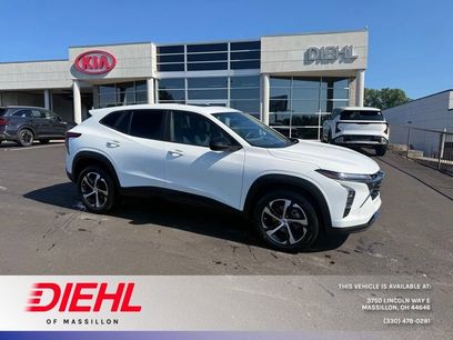 Used 2024 Chevrolet Trax RS w/ Sunroof Package