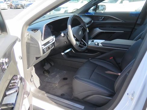 New 2026 Cadillac Lyriq Premium Sport image 11