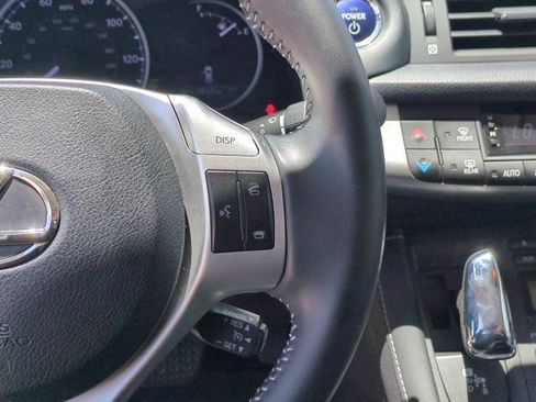 Used 2011 Lexus CT 200h Premium FWD image 20