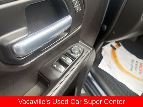 Used 2020 Chevrolet Silverado 1500 Custom w/ Custom Value Package AWD/4WD image 11