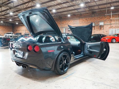 Used 2013 Chevrolet Corvette Grand Sport RWD image 30