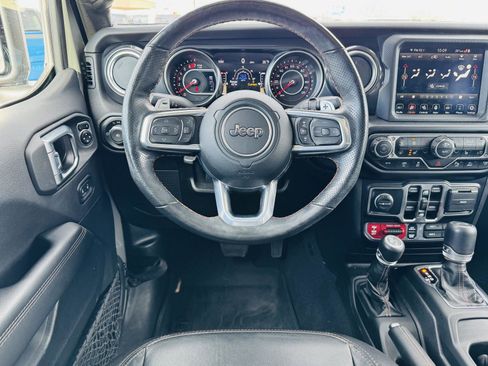 Used 2021 Jeep Wrangler Unlimited Rubicon w/ Trailer Tow Package image 15