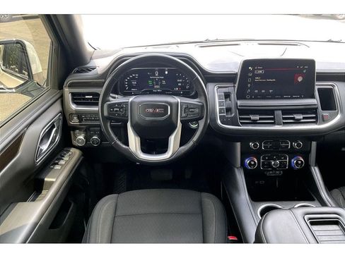 Used 2022 GMC Yukon SLE AWD/4WD image 5
