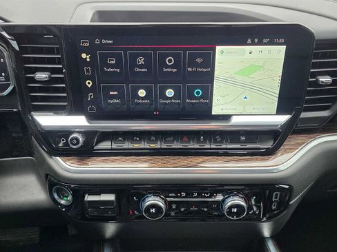 Used 2022 GMC Sierra 1500 Elevation w/ Elevation Premium Package AWD/4WD image 25