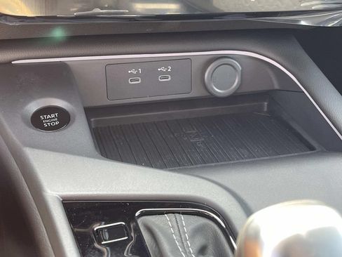 New 2026 Nissan Sentra SV w/ SV Convenience Package FWD image 27
