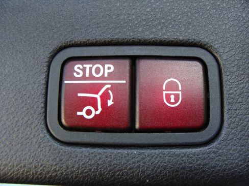 Used 2015 Mercedes-Benz ML 350 4MATIC image 36