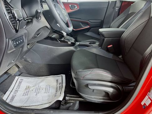 Used 2024 Kia Soul GT-Line FWD image 25