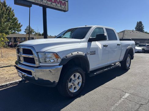 Used 2018 RAM 2500 Tradesman w/ Chrome Appearance Group image 1