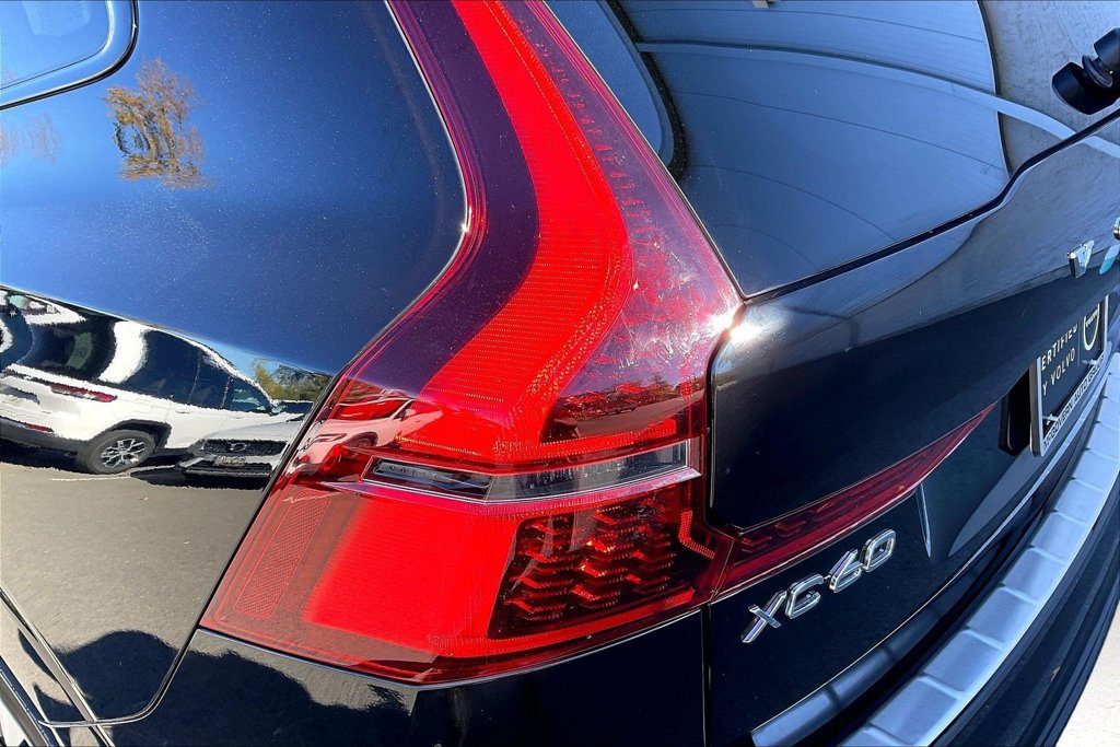 Used 2026 Volvo XC60 B5 Plus w/ Protection Package Premier AWD/4WD image 23
