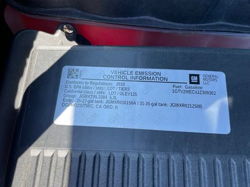 Used 2018 GMC Sierra 1500 SLE w/ SLE Value Package AWD/4WD image 31