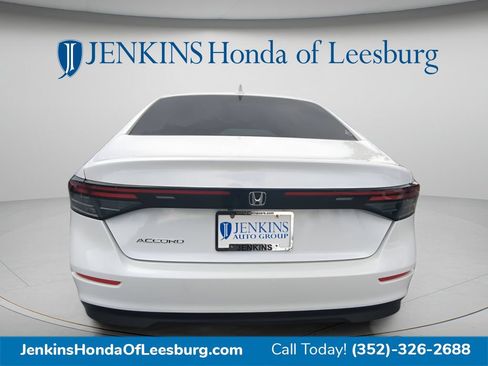 Certified 2025 Honda Accord LX image 5
