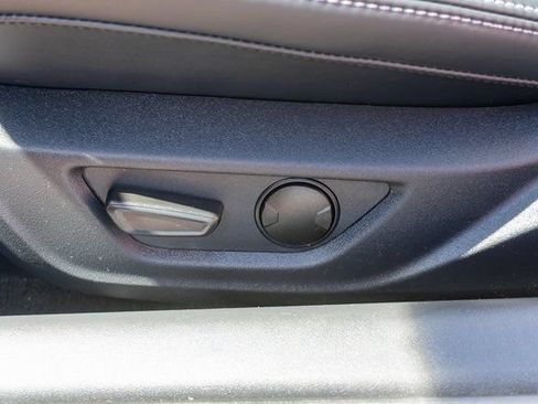 Used 2025 Ford Mustang GT Premium RWD image 31