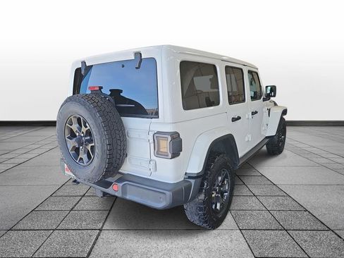 Used 2019 Jeep Wrangler Unlimited Sahara w/ Quick Order Package 24M Moab image 5