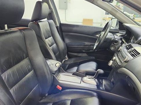 Used 2011 Honda Accord SE image 23