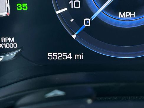 Used 2019 Cadillac Escalade ESV Platinum image 26