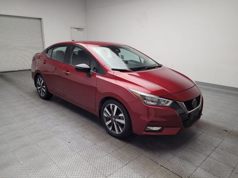 Used 2020 Nissan Versa SR w/ Convenience Package FWD image 13