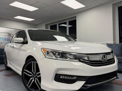Used 2017 Honda Accord Sport Special Edition image 1