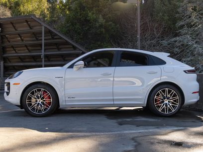 New 2025 Porsche Cayenne Turbo