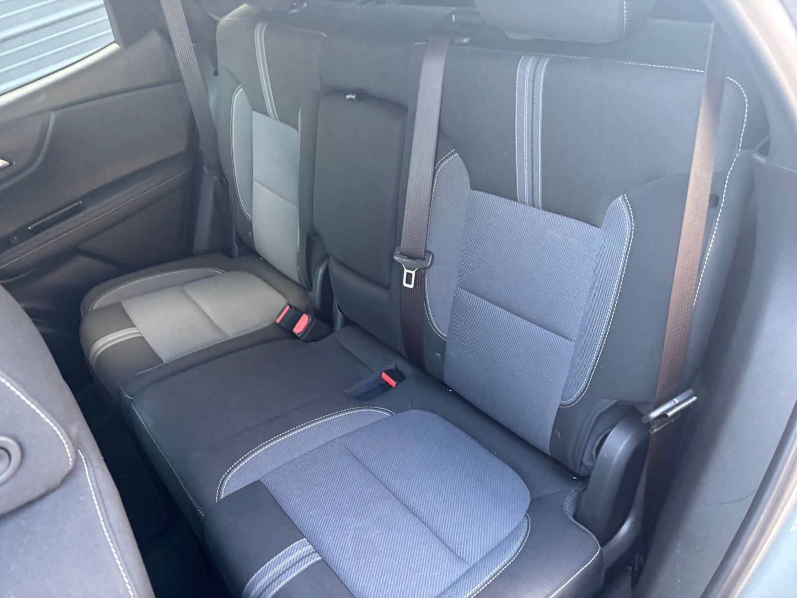 Used 2026 Chevrolet Blazer LT FWD image 32