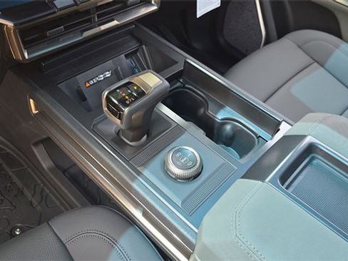 New 2025 GMC Hummer EV 2X image 22