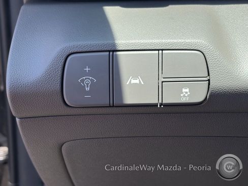 Used 2023 Hyundai Elantra SEL w/ Convenience Package FWD image 25