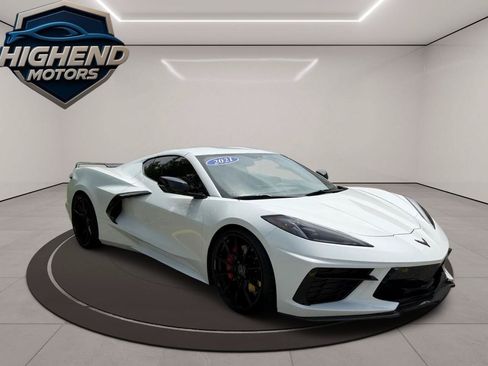 Used 2021 Chevrolet Corvette Stingray Coupe w/ Z51 Performance Package RWD image 7