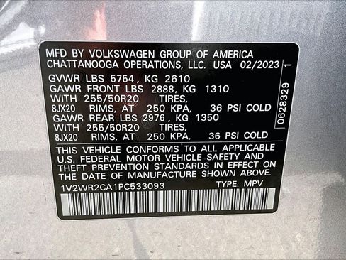 Certified 2023 Volkswagen Atlas SE image 33