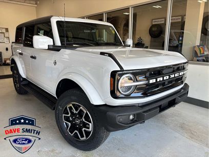 New 2026 Ford Bronco Outer Banks