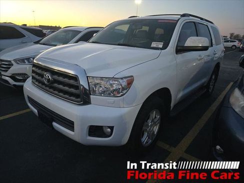 Used 2015 Toyota Sequoia SR5 image 1