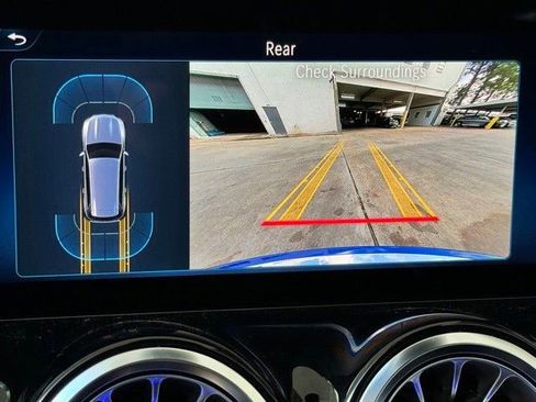 Certified 2024 Mercedes-Benz GLB 250 4MATIC image 16