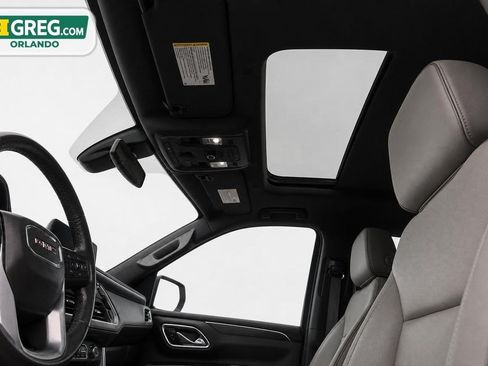 Used 2021 GMC Yukon SLT w/ SLT Premium Package RWD image 16