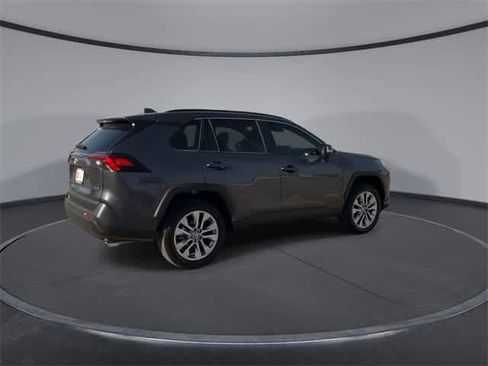 Certified 2025 Toyota RAV4 XLE Premium image 8