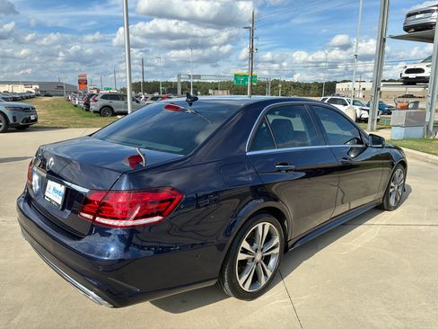 Used 2014 Mercedes-Benz E 350 Sport image 7