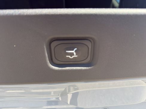 New 2025 Ford Expedition Platinum w/ Stealth Performance Package image 23