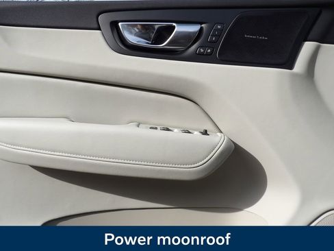 New 2026 Volvo XC60 B5 Ultra w/ Protection Package Premier AWD/4WD image 10