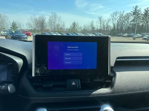 Used 2025 Toyota RAV4 LE image 37