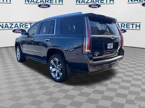 Used 2017 Cadillac Escalade Premium Luxury AWD/4WD image 5