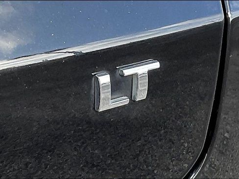 Used 2025 Chevrolet TrailBlazer LT AWD/4WD image 27