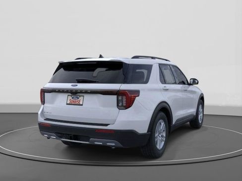 New 2026 Ford Explorer Active w/ Active Comfort Package RWD image 8