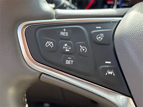 Used 2024 Chevrolet Malibu LT image 39