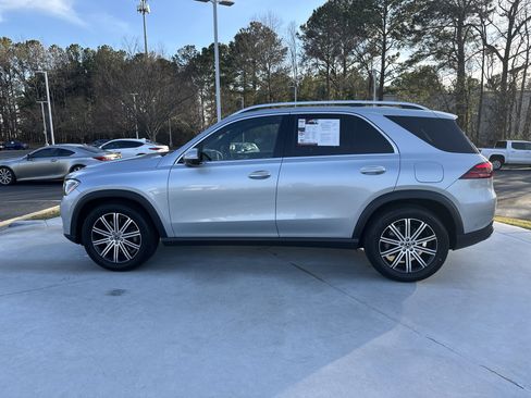 Used 2025 Mercedes-Benz GLE 450e 4MATIC image 7